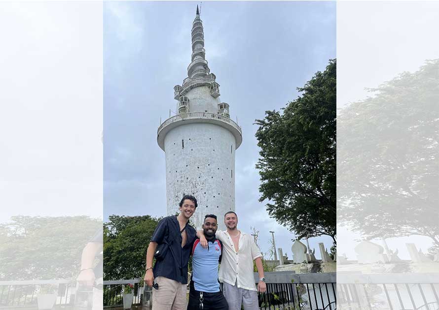 Laka tours